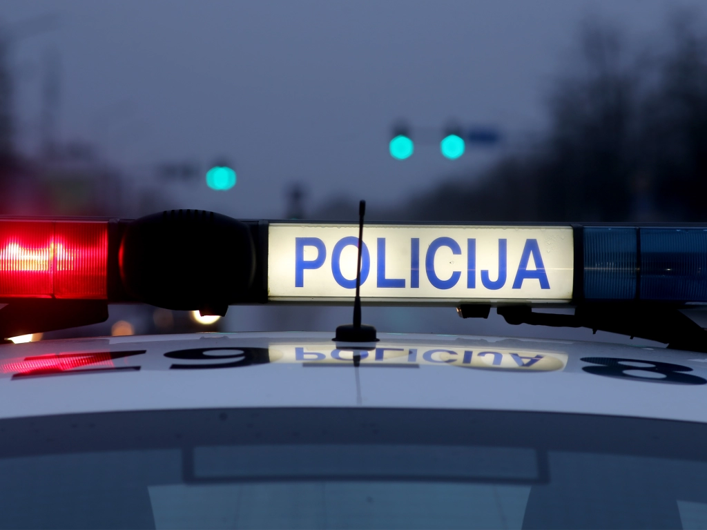 U prometnoj nezgodi kod Gruda ozlijeđeno šest osoba